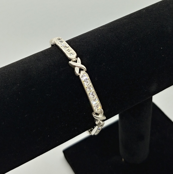 Delicate Rhinestone Bracelet - Picture 2 of 3